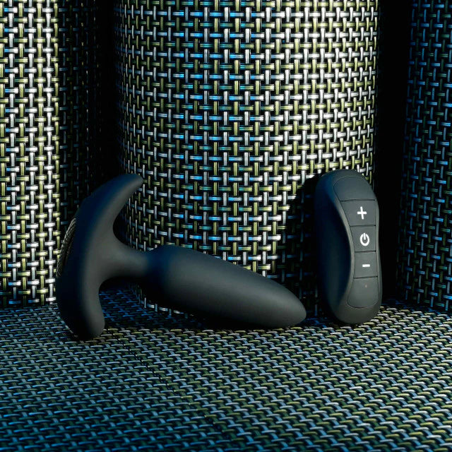 Black Beauty Plug with remote